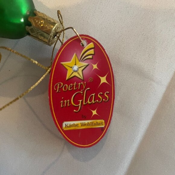 Kathe Wohlfahrt Christmas Ornament Mouth Blown Pickle Poesie In Glas w/ Tag - Picture 3 of 3